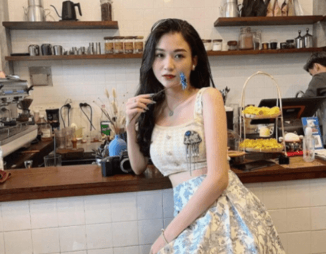越南影视著名女明星@武氏英书与男友酒店浴池激战泄露[7P/1V/77MB]-集乐社