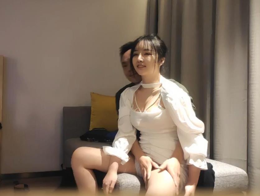 卡哇伊的小仙女服务态度很好 有女朋友的感觉[1V/377M]-集乐社