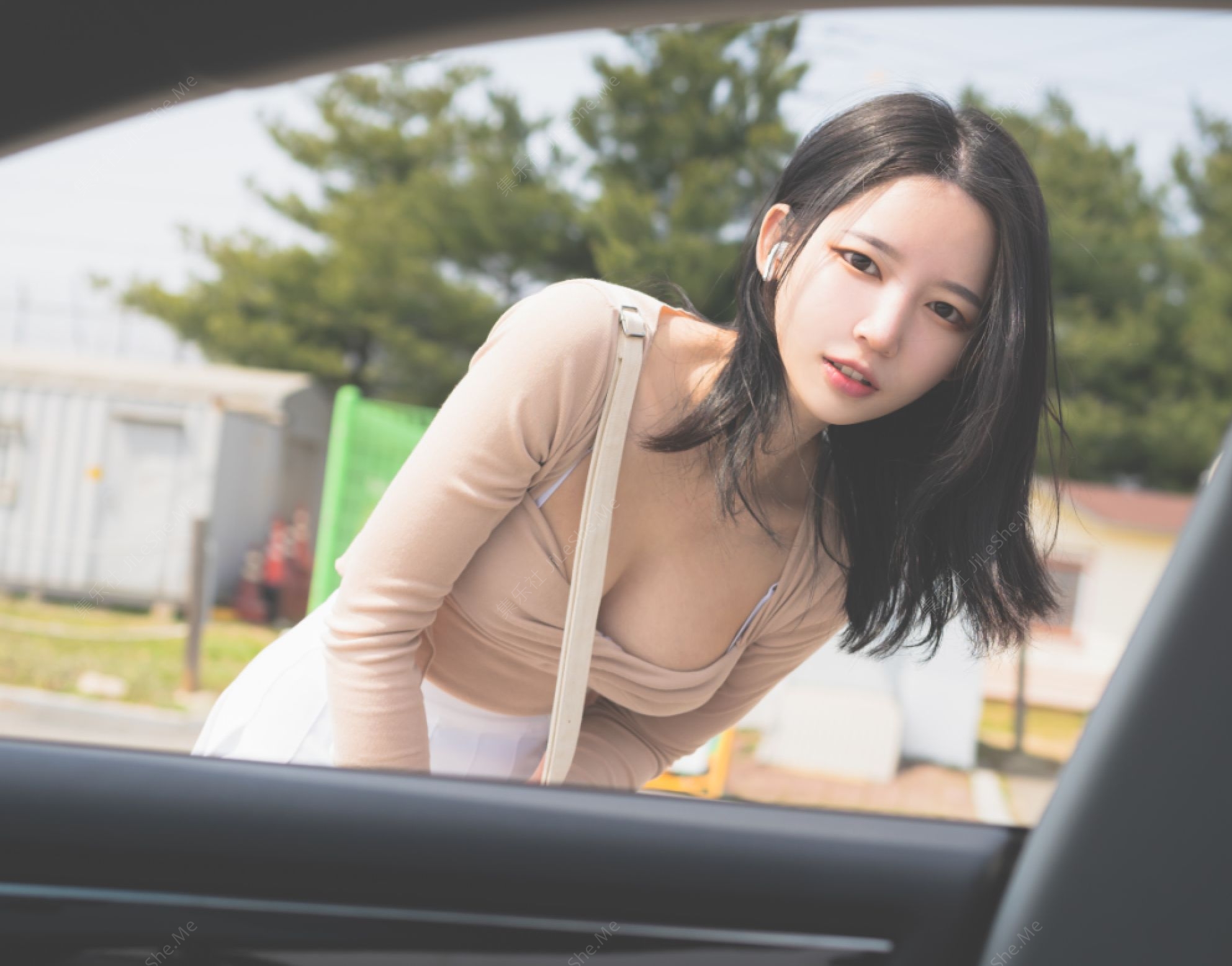韩国Pure写真社粉嫩大奶头极品嫩模Yeha新作NO.176,包子穴！-集乐社