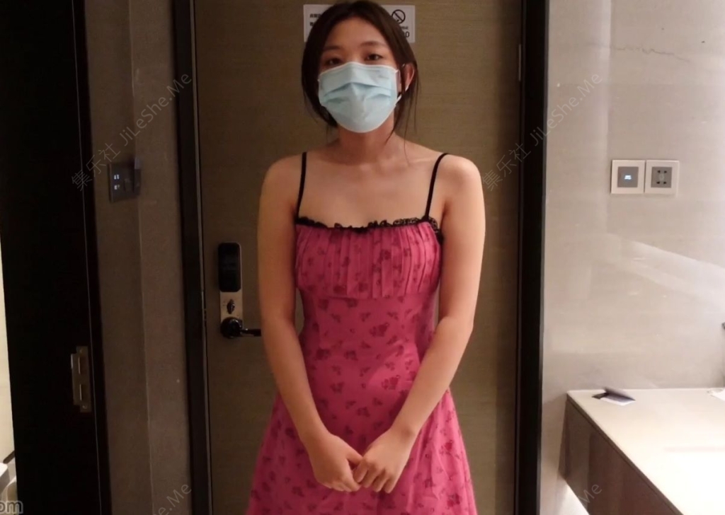 *老虎菜原创*17弹:周一拍的雯雯第2次,回家后陌生女人来信息【1V/1.3GB】-集乐社