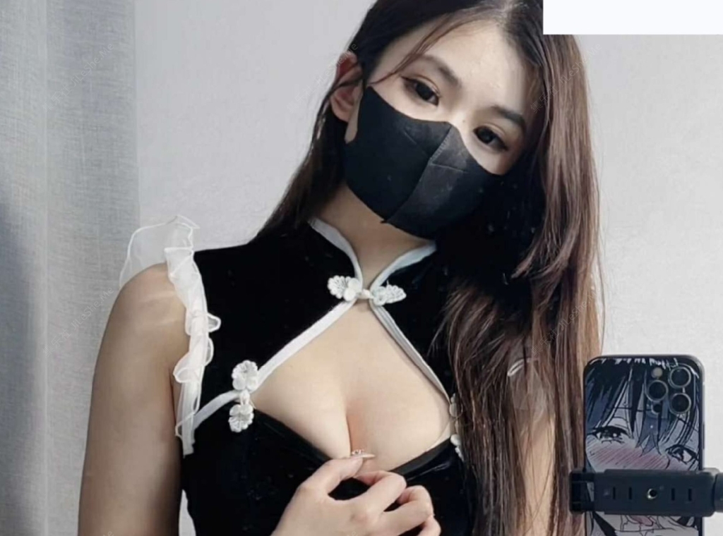 【微博网红桃沢樱】微密圈千元VIP福利极品巨乳高颜值 合集-集乐社