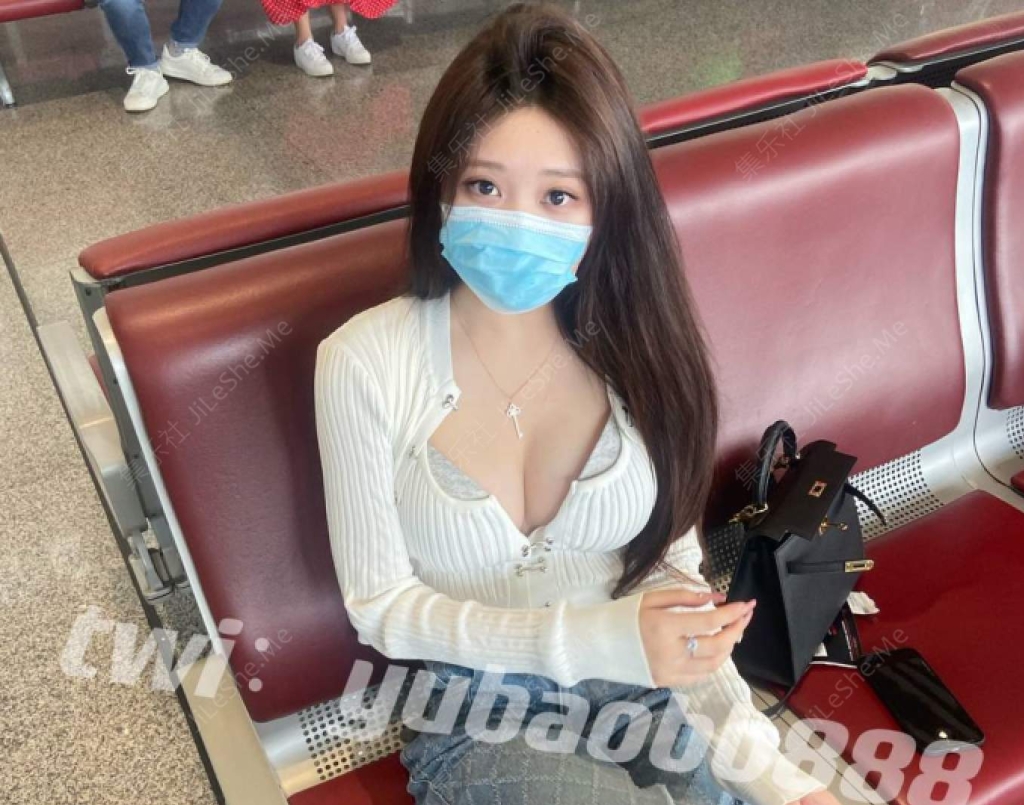 女神级反差婊『瑜宝』最新六月VIP群付费私拍 丰臀美乳 多场景露出 完美露脸-集乐社
