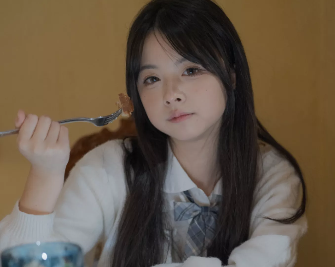 素人渔夫万元私定【林书辞】可爱JK风白嫩三点粉，女仆束缚全裸调教加料版【164P+2V/9.8GB】-集乐社