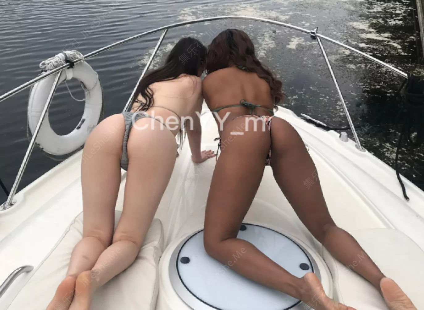 老公与小老板的玩物『ChenYY_m』真觉得老公算是顶级绿帽了，把我捆起来等单男过来，看着我被两个小哥哥玩喷-集乐社